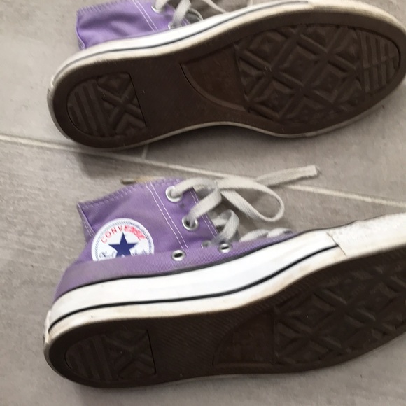Converse shoes - Picture 4 of 4